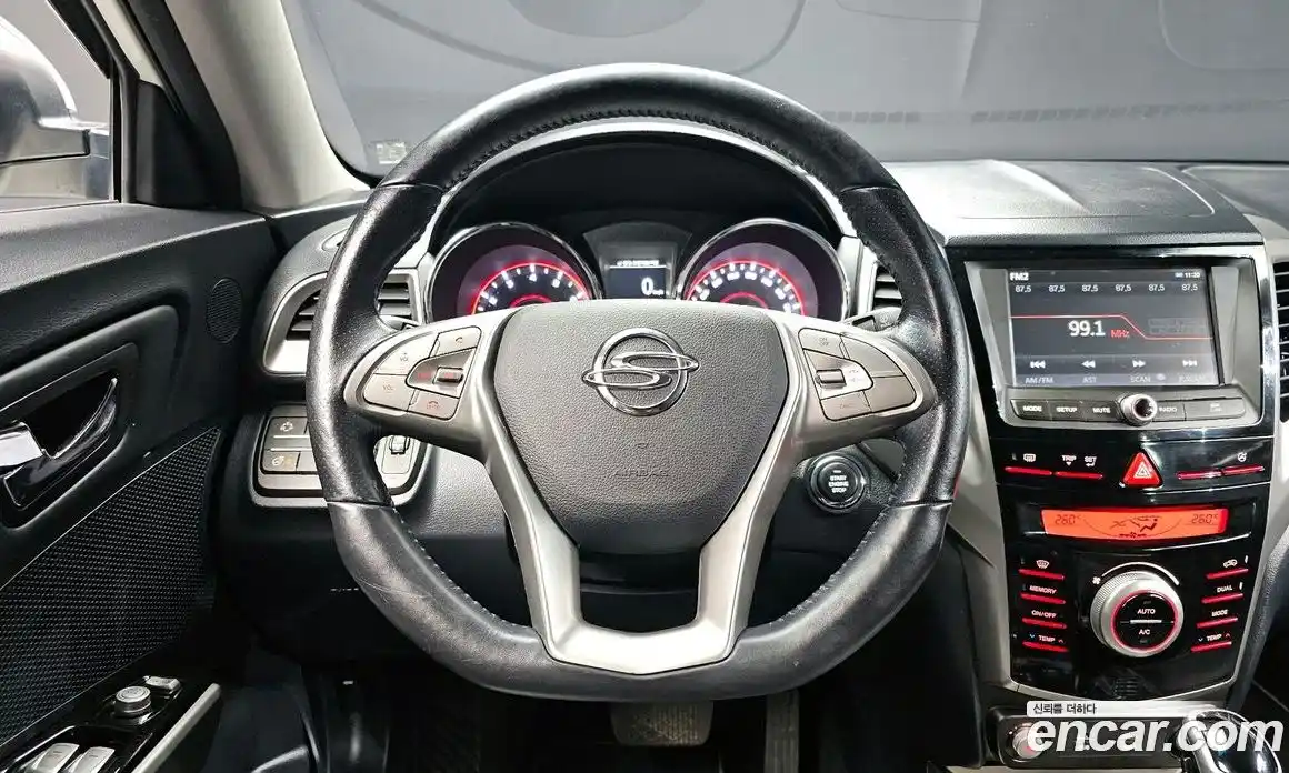 SsangYong TIBOLI 2016 1.6 Автомат в Москве № 31598, фото 13