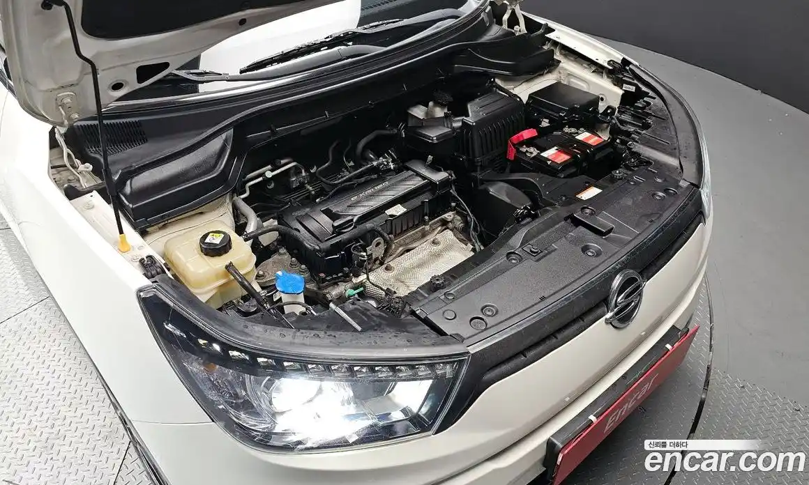 SsangYong TIBOLI 2016 1.6 Автомат в Москве № 31598, фото 6