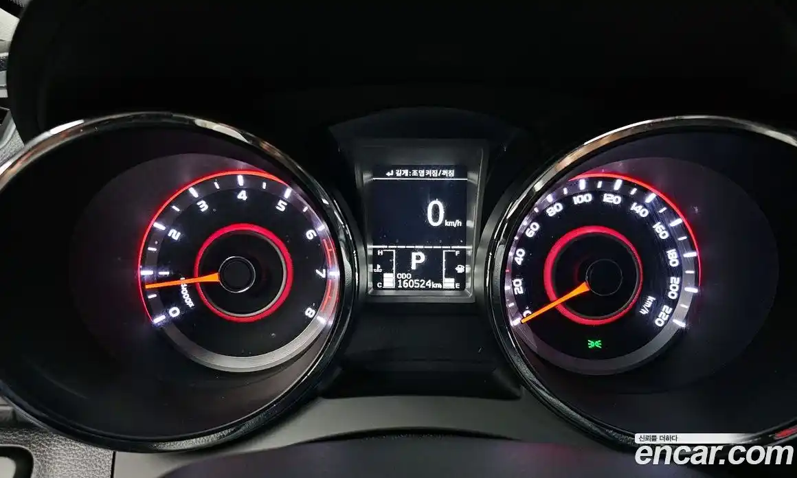 SsangYong TIBOLI 2016 1.6 Автомат в Москве № 31598, фото 8