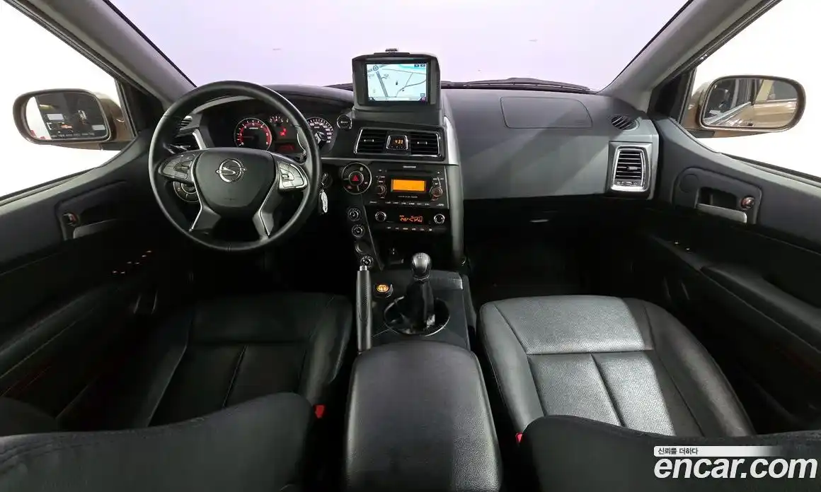 SsangYong Korando 2017 2.2 Механическая в Москве № 31977, фото 12