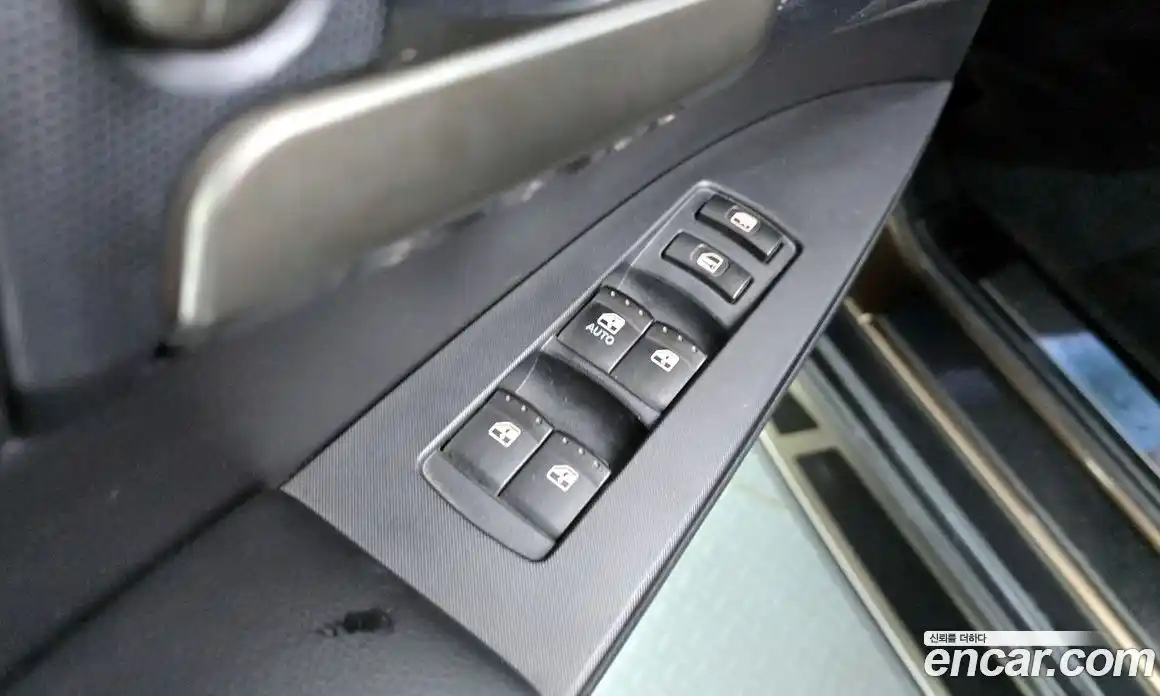 SsangYong Korando 2017 2.2 Механическая в Москве № 31977, фото 9