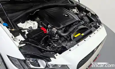 Jaguar F-Pace 2018 2.0 Автомат в Москве № 320239, миниатюра 12