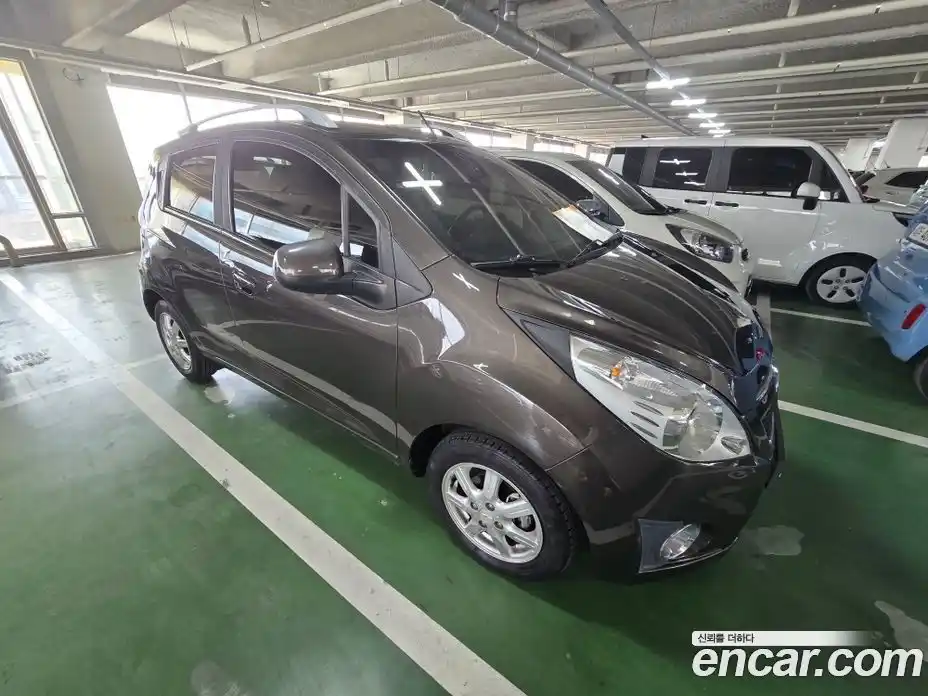 Chevrolet Spark 2012 1.0 Автомат в Москве № 328057, фото 1