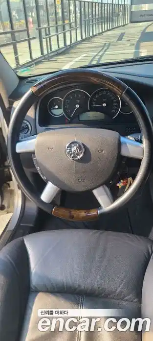 Chevrolet Statesman 2005 2.8 Автомат в Москве № 328137, фото 11