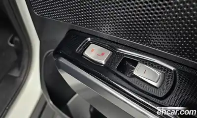 SsangYong TIBOLI 2018 1.6 Автомат в Москве № 32885, миниатюра 5