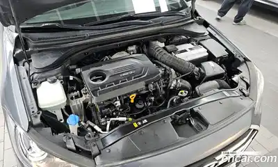 Hyundai Avante 2017 1.6 Автомат в Москве № 336029, миниатюра 6