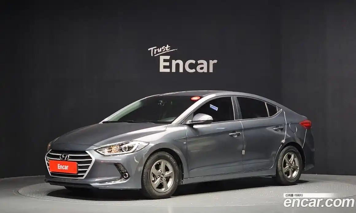 Hyundai Avante 2017 1.6 Автомат в Москве № 336029, фото 10