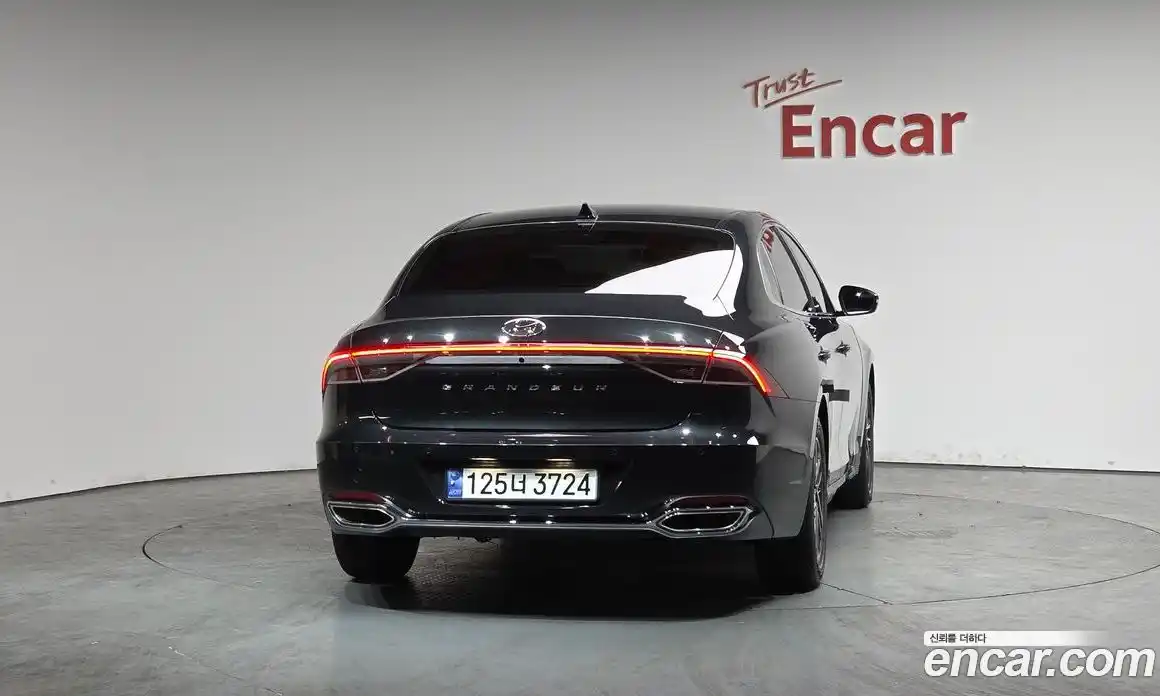 Hyundai Grandeur 2020 2.5 Автомат в Москве № 336121, фото 4