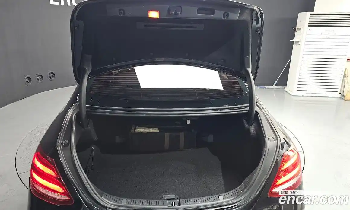 Mercedes-Benz E-Class 2019 2.0 Автомат в Москве № 342379, фото 13