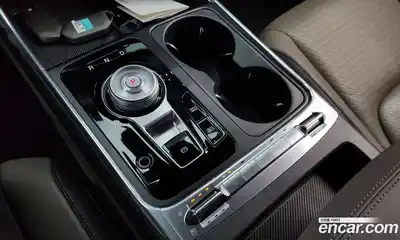 Kia Canival 2024 2.2 Автомат в Москве № 345937, миниатюра 9