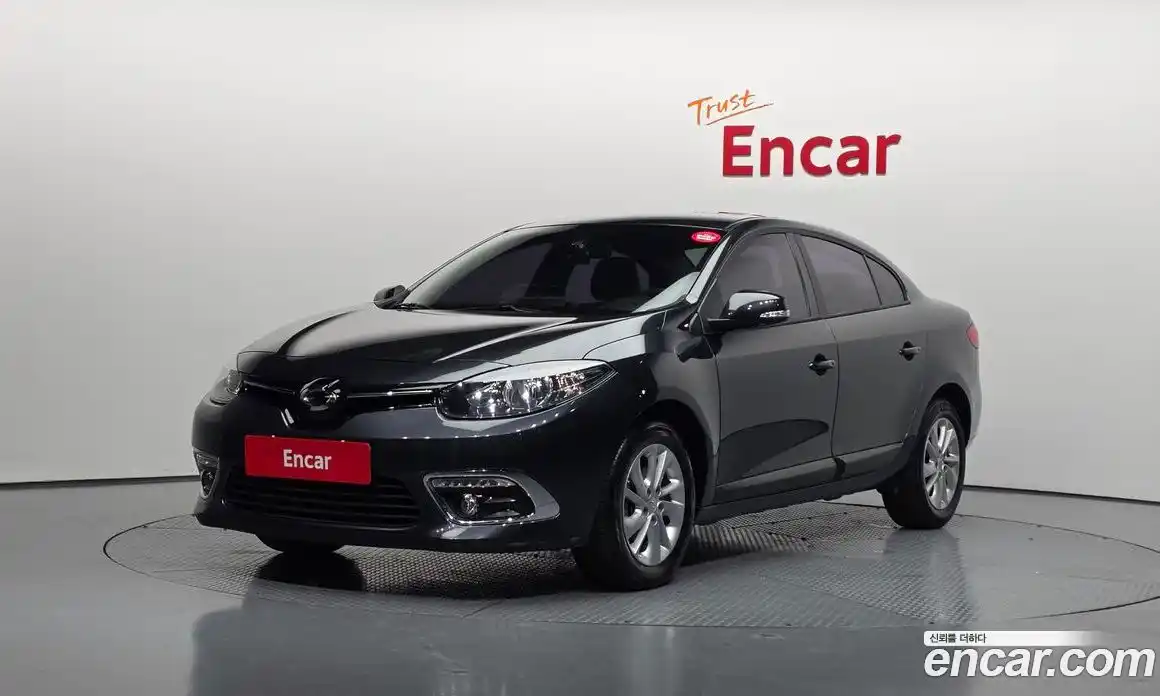 Renault SM3 2015 1.6 Автомат в Москве № 355927, фото 1