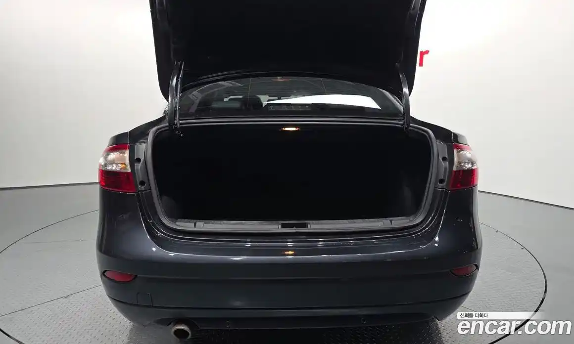 Renault SM3 2015 1.6 Автомат в Москве № 355927, фото 20