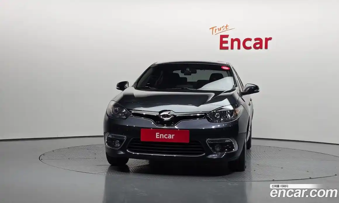 Renault SM3 2015 1.6 Автомат в Москве № 355927, фото 3