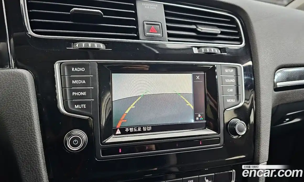 Volkswagen Golf 2015 1.6 Автомат в Москве № 358136, фото 15