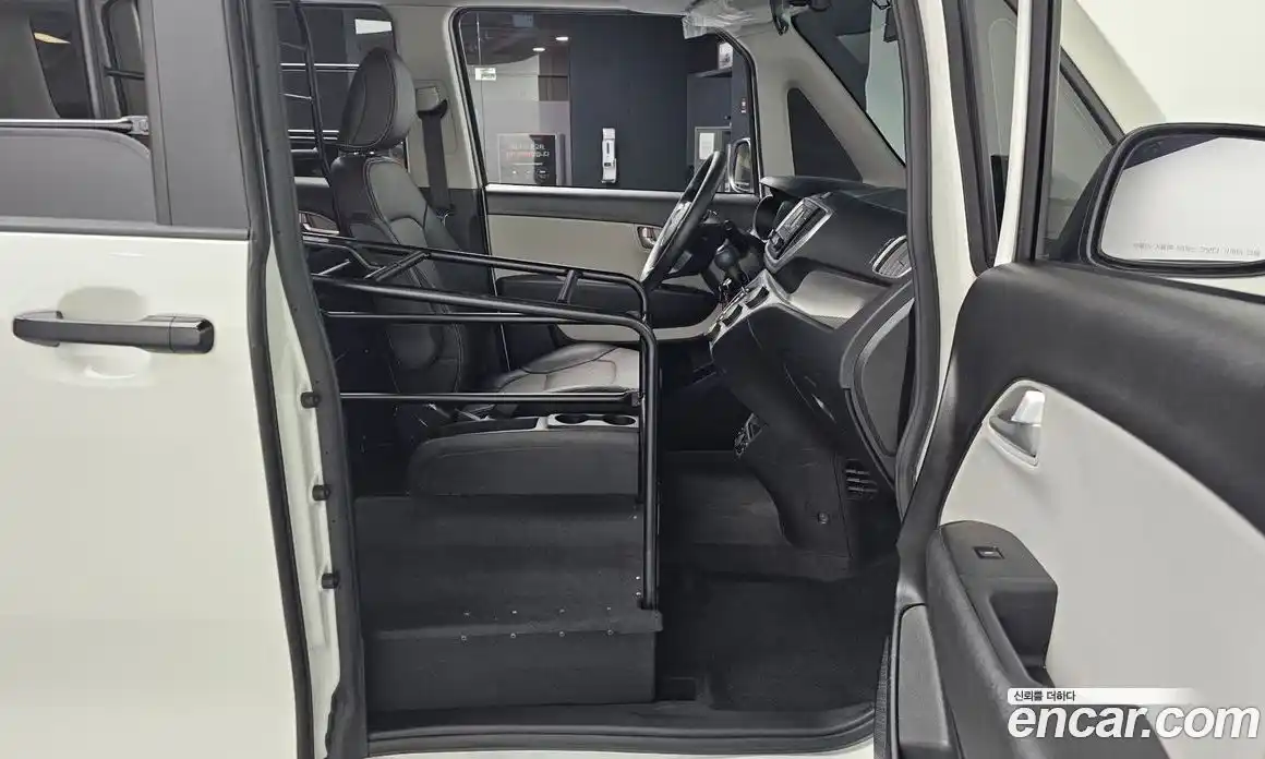 Kia Ray 2022 1.0 Автомат в Москве № 362726, фото 11