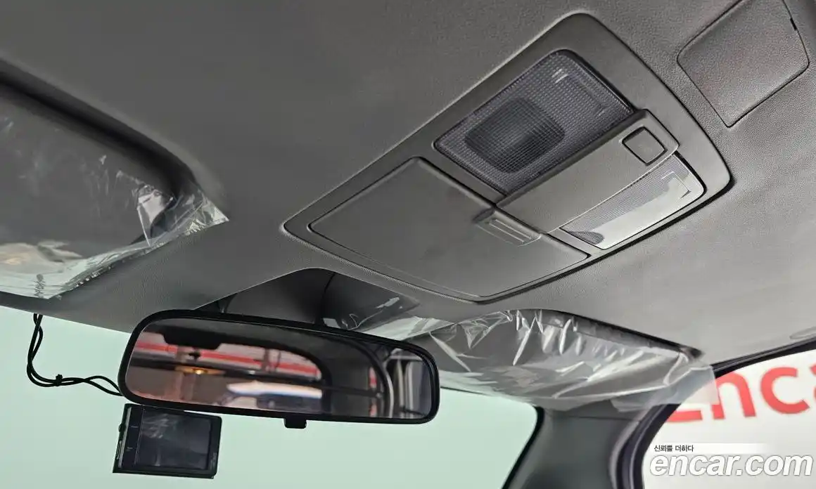 Kia Ray 2022 1.0 Автомат в Москве № 362726, фото 17