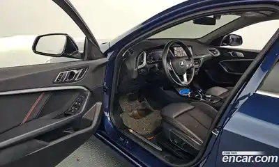 BMW 1-Series 2021 2.0 Автомат в Москве № 363189, миниатюра 12