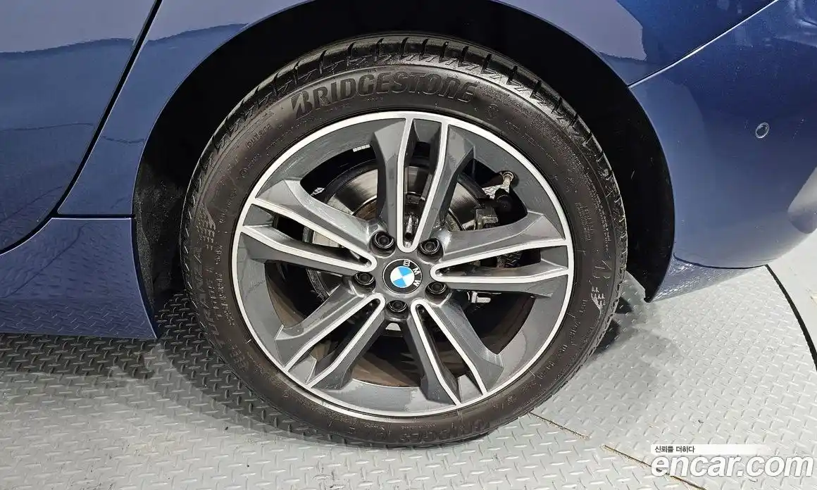 BMW 1-Series 2021 2.0 Автомат в Москве № 363189, фото 5