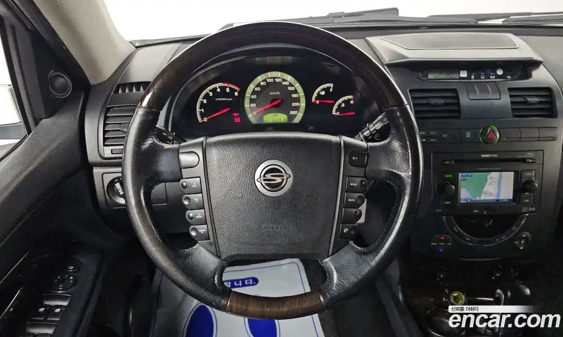 SsangYong Rexton 2009 2.7 Автомат в Москве № 36489, фото 16