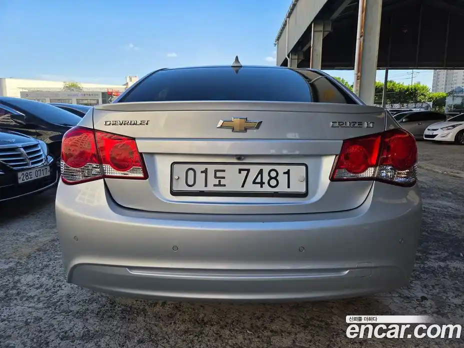 Chevrolet Cruze 2014 1.8 Автомат в Москве № 37016, фото 6