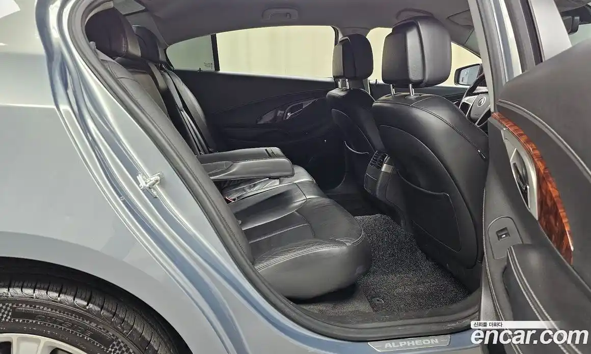 Chevrolet Alpheon 2012 2.4 Автомат в Москве № 37217, фото 15