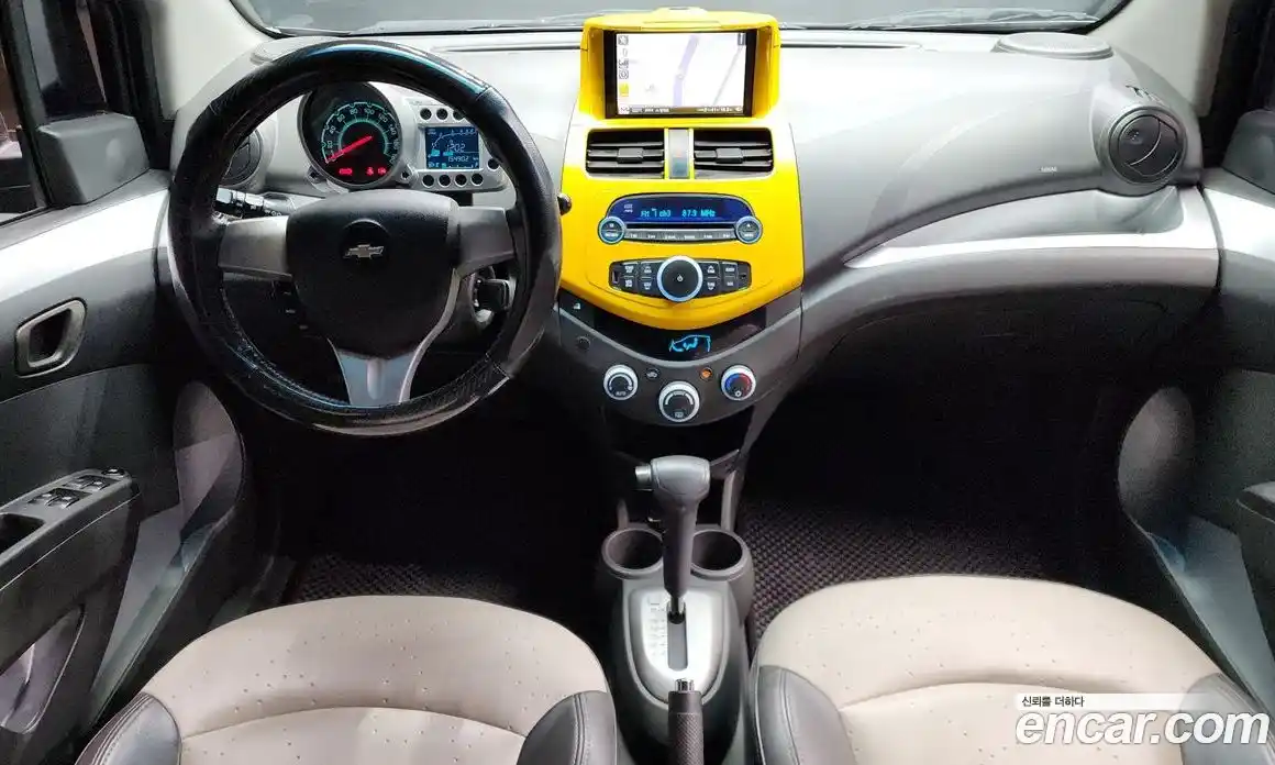 Chevrolet Spark 2012 1.0 Автомат в Москве № 37443, фото 15