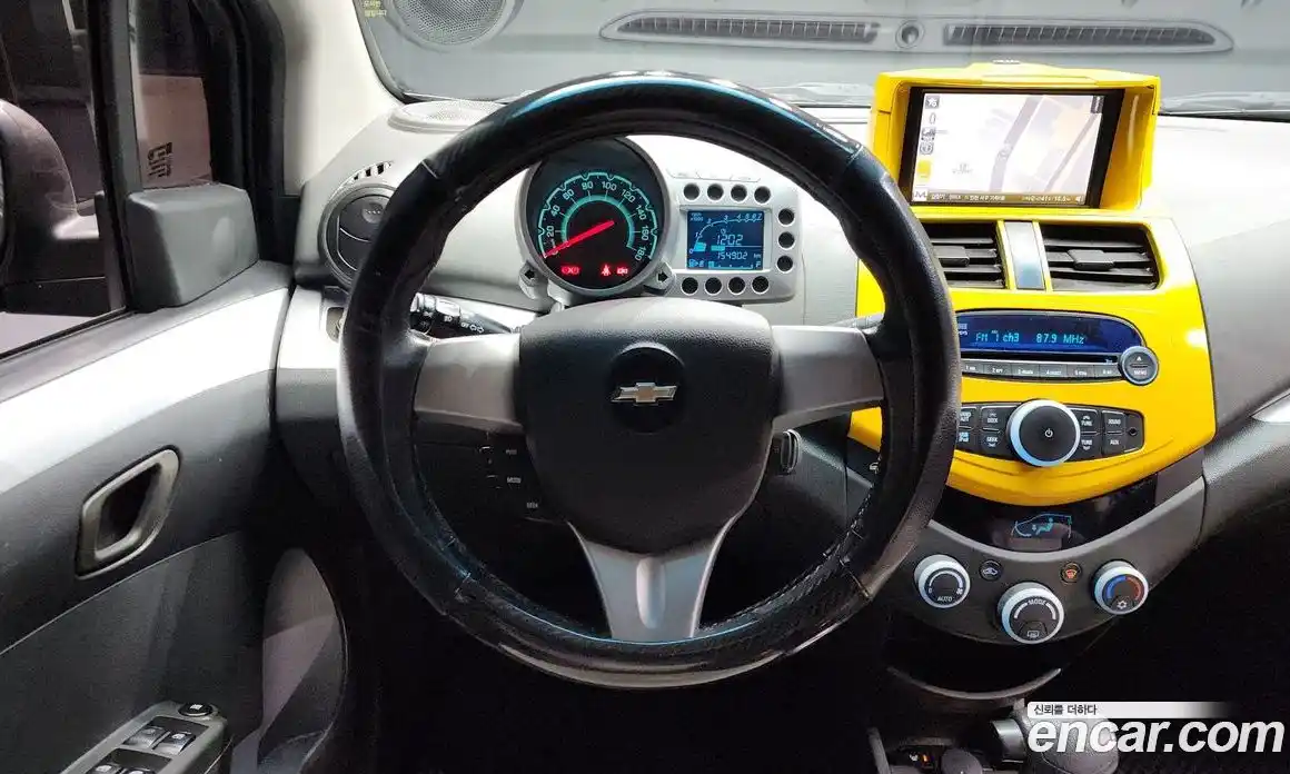 Chevrolet Spark 2012 1.0 Автомат в Москве № 37443, фото 4