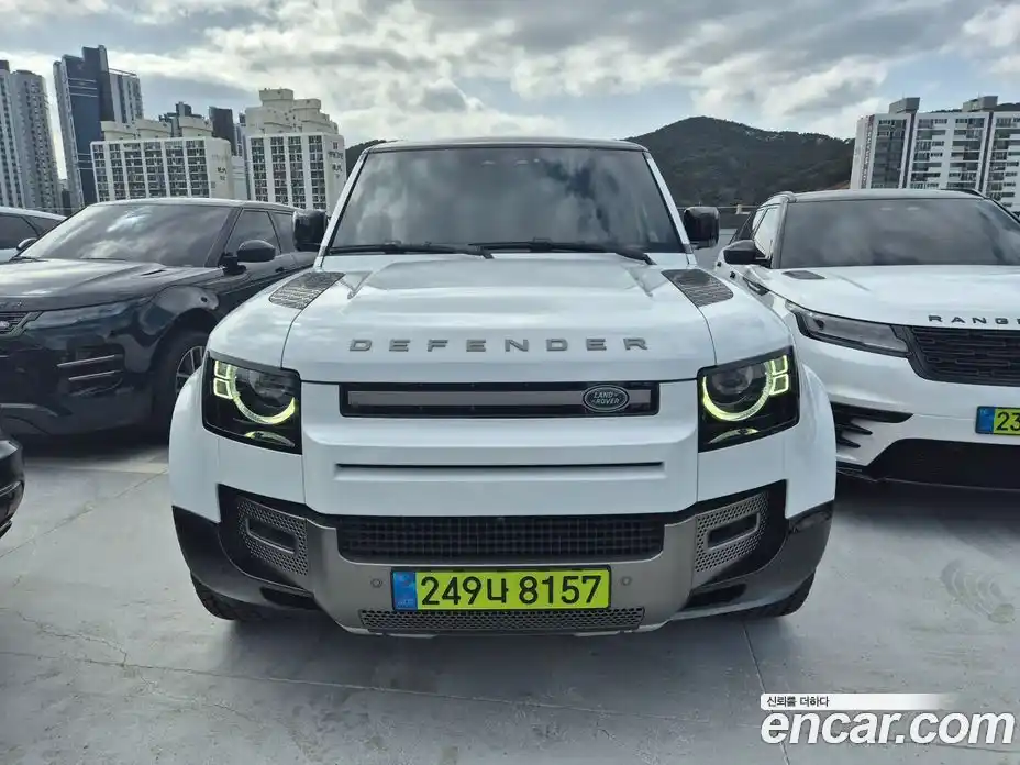 Land Rover Defender 2025 3.0 Автомат в Москве № 375138, фото 1