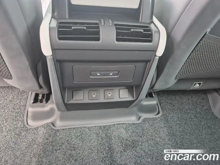 Land Rover Defender 2025 3.0 Автомат в Москве № 375138, фото 13