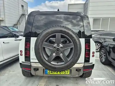 Land Rover Defender 2025 3.0 Автомат в Москве № 375138, миниатюра 3