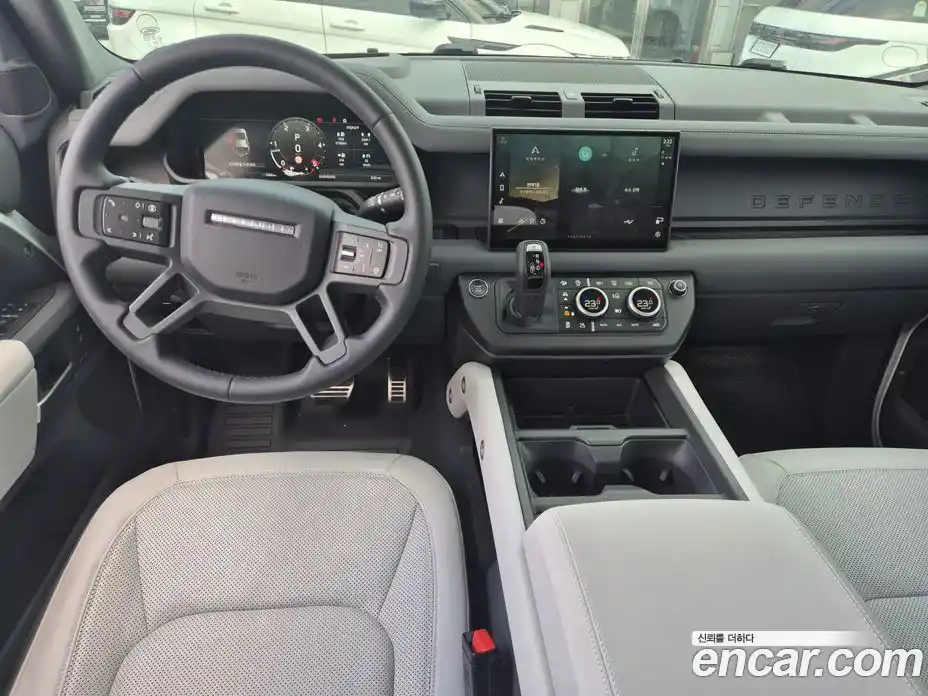 Land Rover Defender 2025 3.0 Автомат в Москве № 375138, фото 7