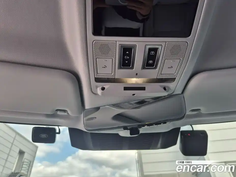 Land Rover Defender 2025 3.0 Автомат в Москве № 375138, фото 8