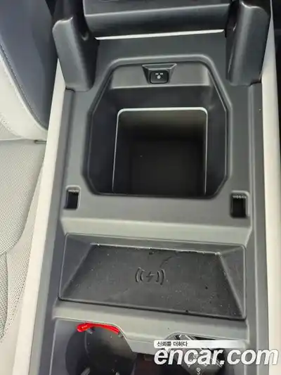 Land Rover Defender 2025 3.0 Автомат в Москве № 375138, миниатюра 10