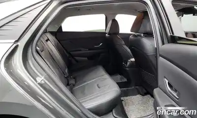 Hyundai Avante 2021 1.6 Автомат в Москве № 382134, миниатюра 12