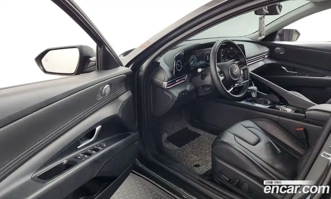 Hyundai Avante 2021 1.6 Автомат в Москве № 382134, фото 10