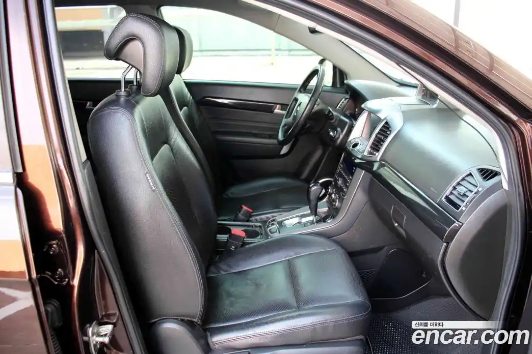 Chevrolet Captiva 2015 2.2 Автомат в Москве № 38393, фото 19