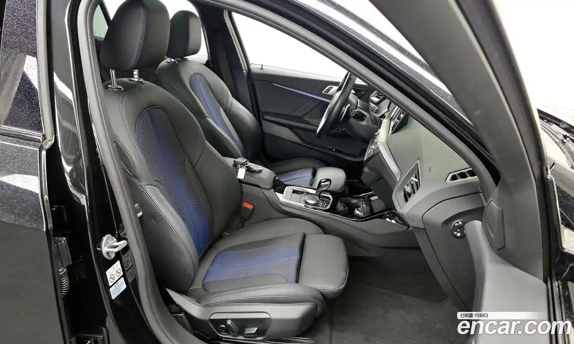 BMW 1-Series 2023 2.0 Автомат в Москве № 385617, фото 11