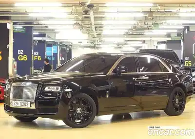 Rolls-Royce Ghost 2016 6.6 Автомат в Москве № 387502, миниатюра 2
