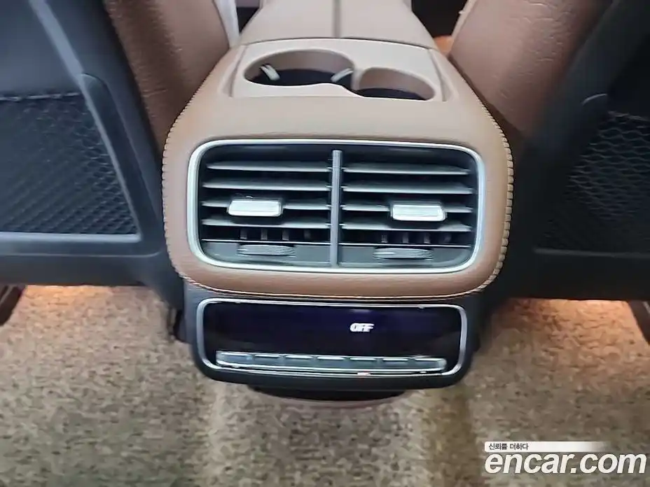 Mercedes-Benz GLS-Class 2024 4.0 Автомат в Москве № 409099, фото 13