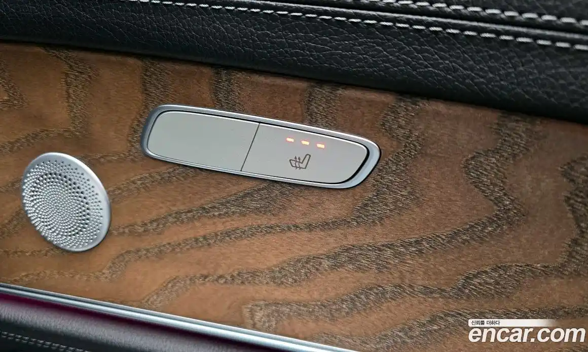 Mercedes-Benz E-Class 2020 2.0 Автомат в Москве № 413500, фото 18