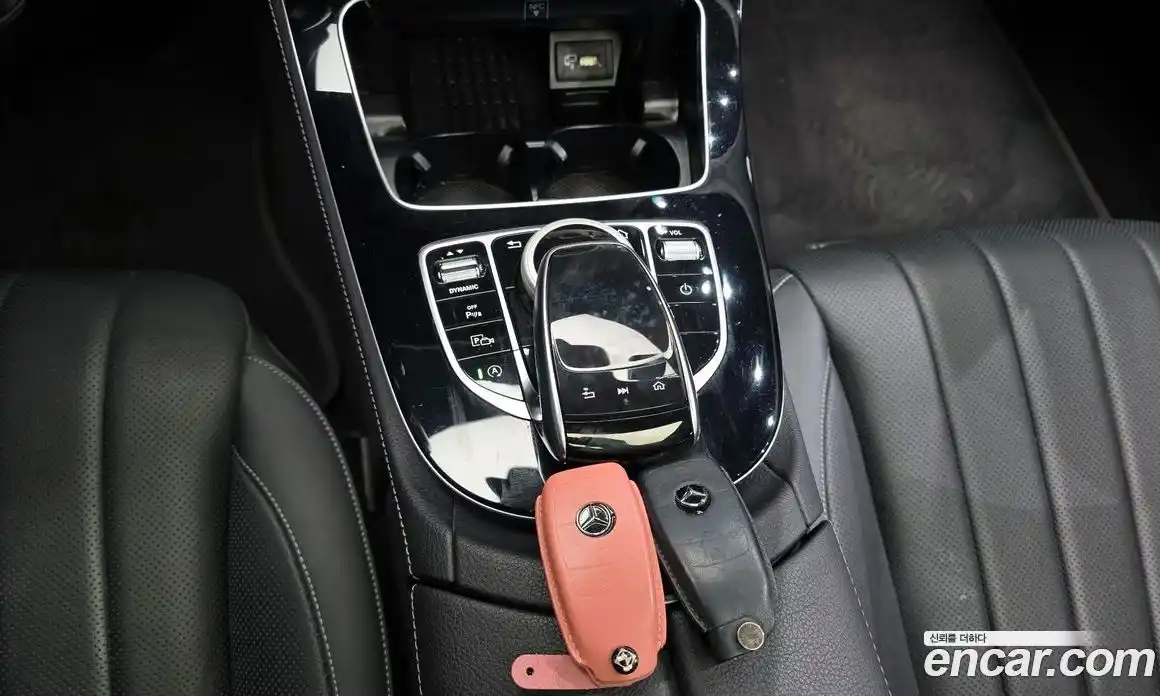 Mercedes-Benz E-Class 2020 2.0 Автомат в Москве № 413500, фото 9