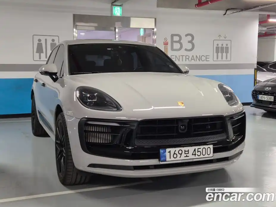 Porsche Macan 2023 2.9 Автомат в Москве № 416096, фото 8