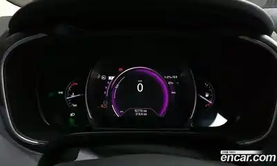 Renault QM6 2022 2.0 Автомат в Москве № 423412, миниатюра 8