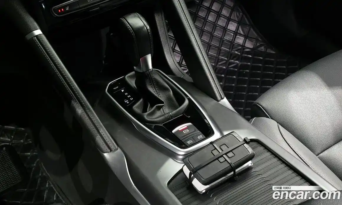 Renault QM6 2022 2.0 Автомат в Москве № 423412, фото 9