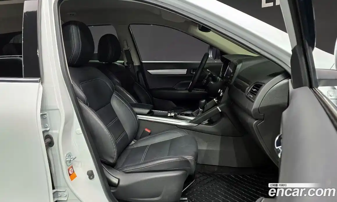 Renault QM6 2022 2.0 Автомат в Москве № 423412, фото 10