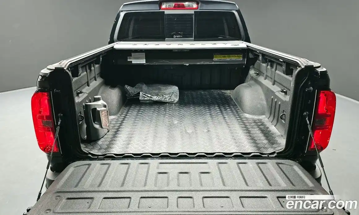 Chevrolet Colorado 2022 3.6 Автомат в Москве № 454841, фото 20