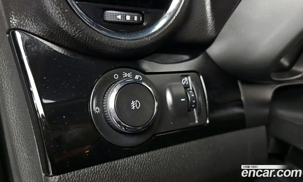 Chevrolet Orlando 2015 2.0 Автомат в Москве № 455401, фото 17