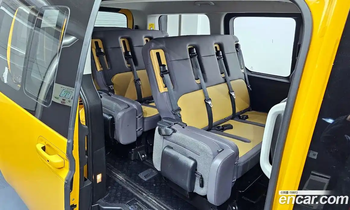 Hyundai Staria 2022 3.5 Автомат в Москве № 458417, фото 12