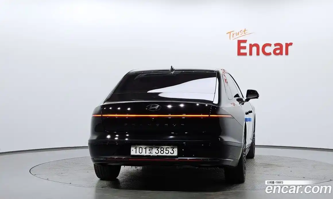 Hyundai Grandeur 2023 1.6 Автомат в Москве № 458422, фото 3