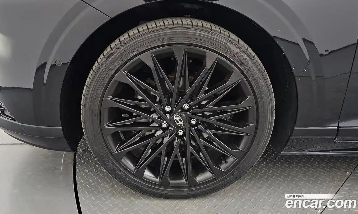 Hyundai Grandeur 2023 1.6 Автомат в Москве № 458422, фото 4